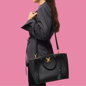 Louis Vuitton Calfskin Lockmeto Black
